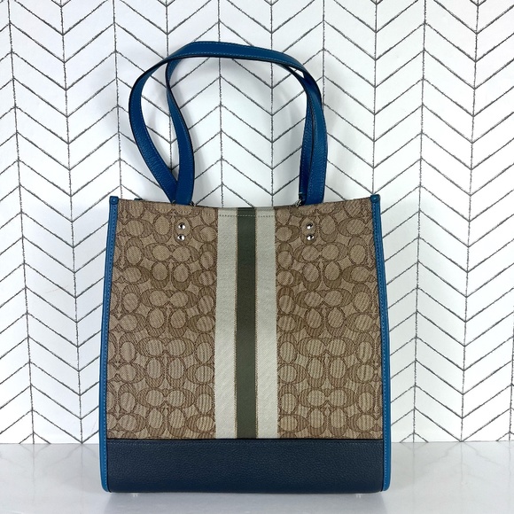 Dempsey Tote in Signature Jacquard Coach Patch - Picture 5 of 9